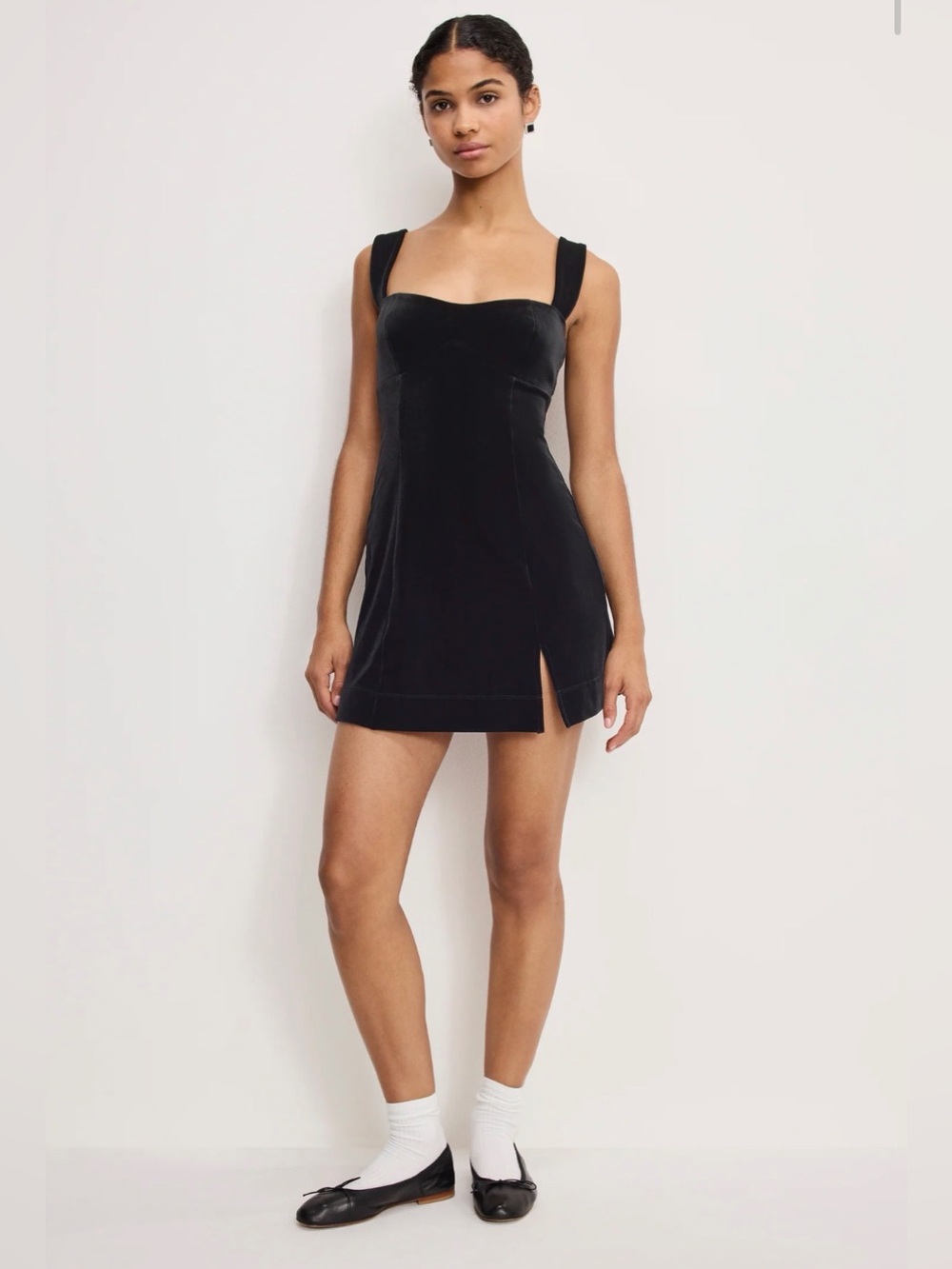 Good American - Black Velvet Mini Dress